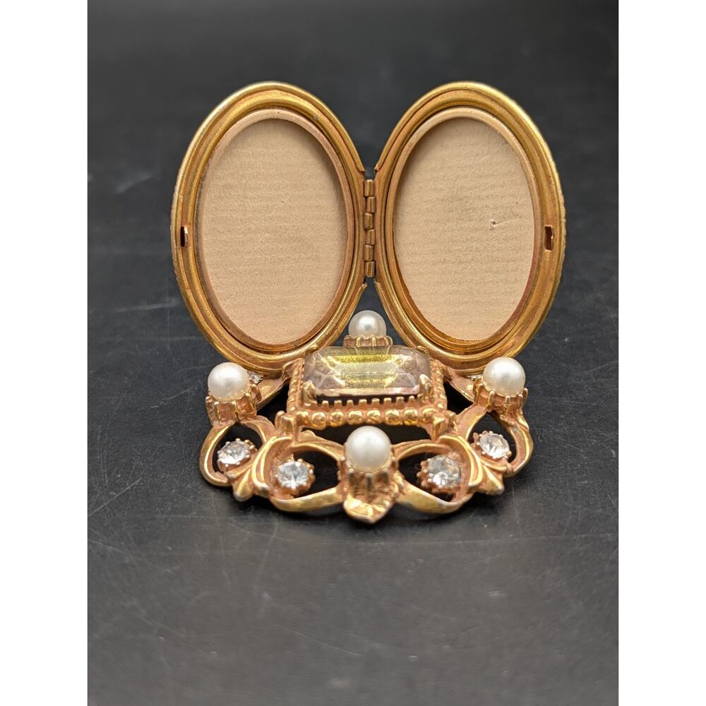 Vintage Florenza Gold Tone Crystal Faux Pearl Miniature Locket Picture Frame